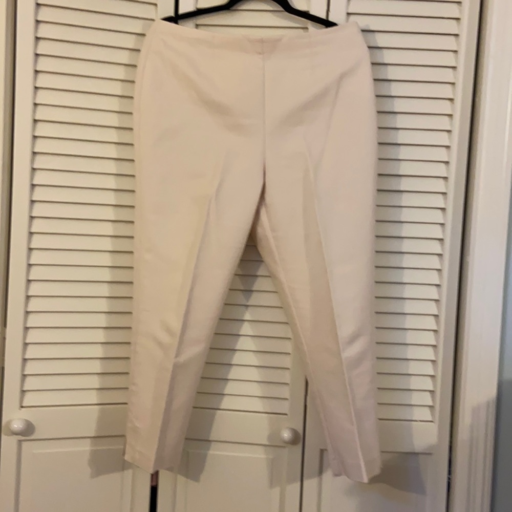 CHICO’S SO SLIMMING CROP PANTS. COLOR IS WINTER, PALE PINK